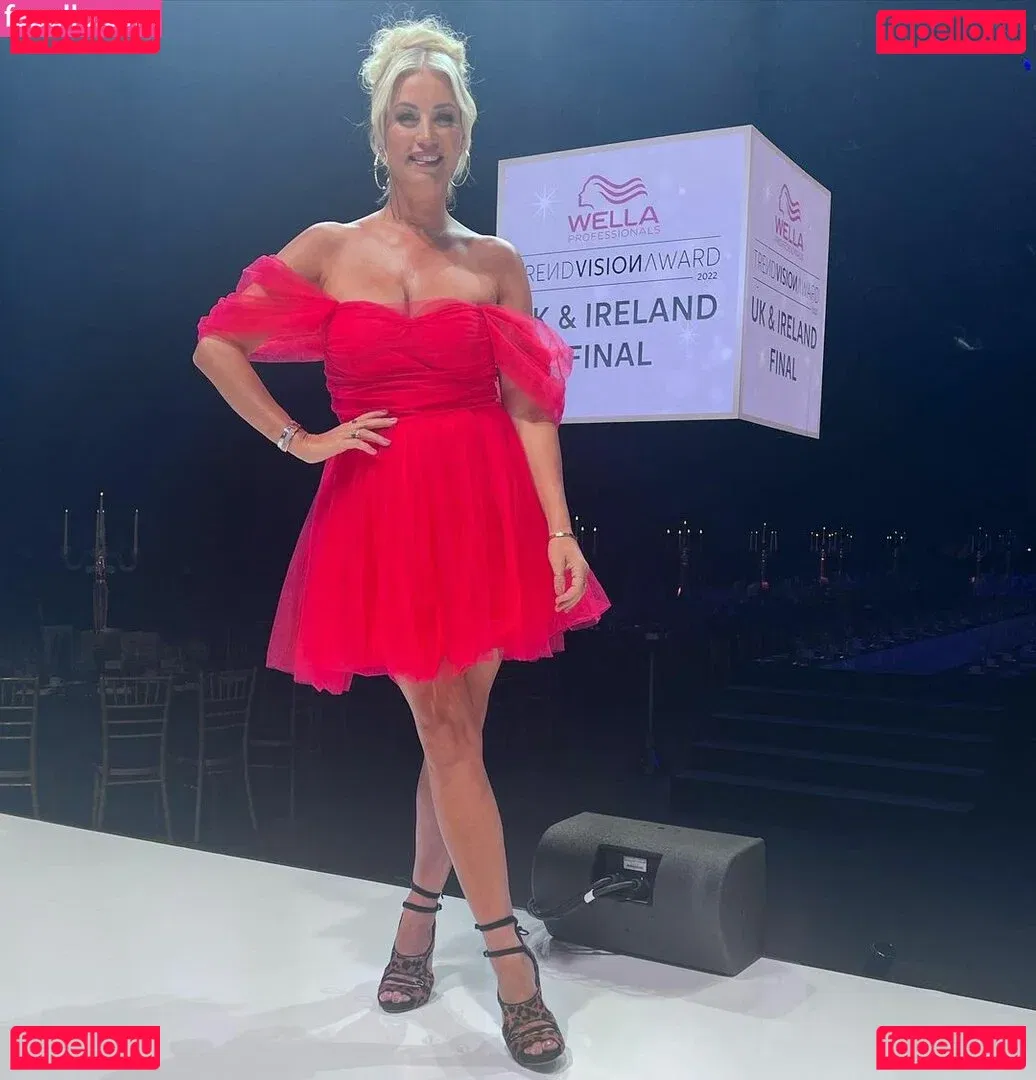 Denise Van Outen Onlyfans Photo Gallery 