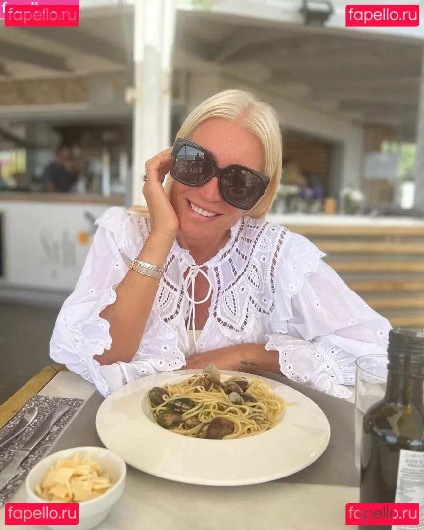 Denise Van Outen Onlyfans Photo Gallery 