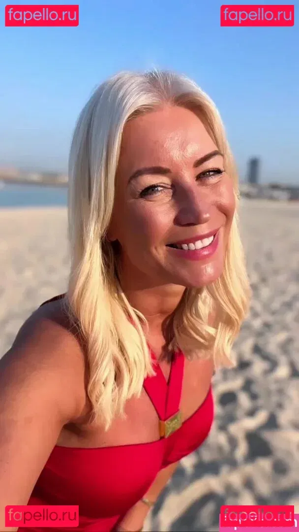 Denise Van Outen Onlyfans Photo Gallery 