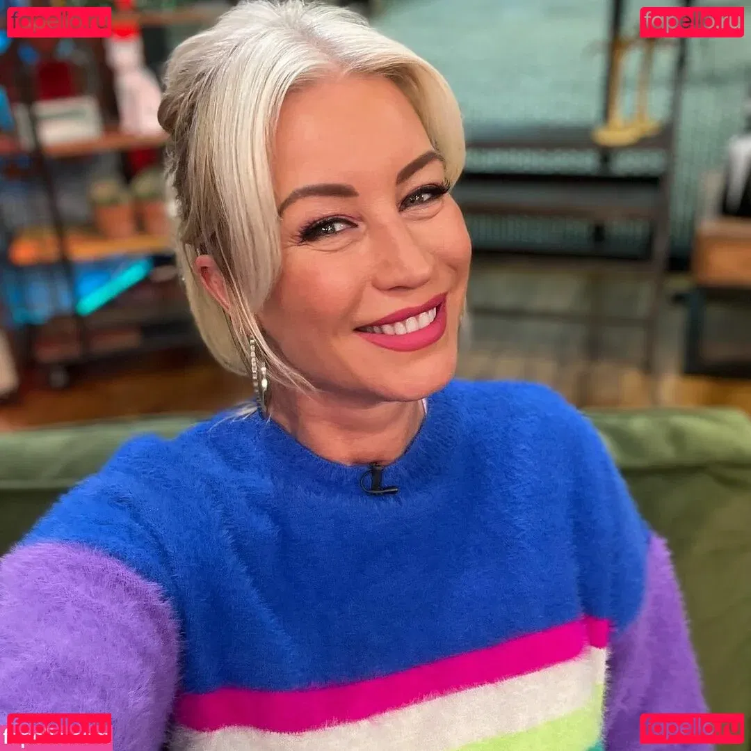 Denise Van Outen Onlyfans Photo Gallery 
