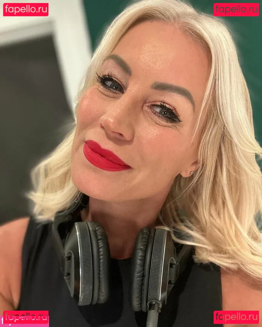 Denise Van Outen Onlyfans Photo Gallery 