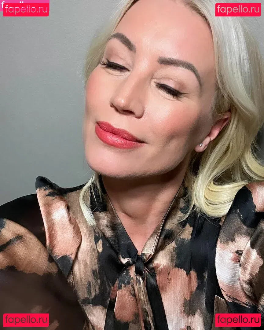 Denise Van Outen Onlyfans Photo Gallery 