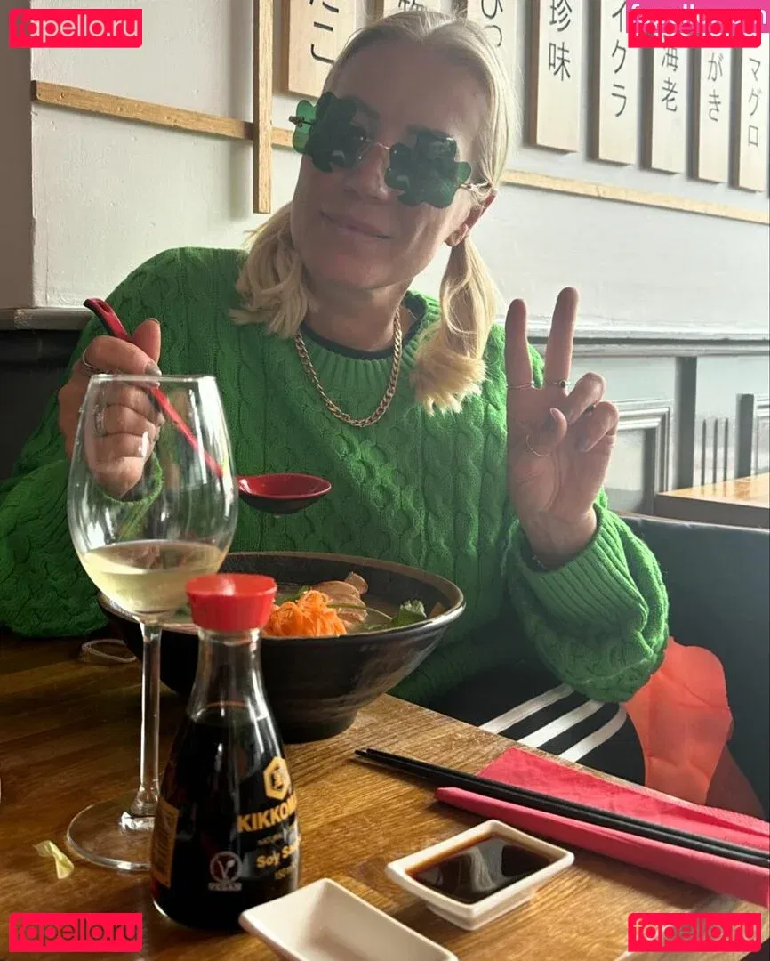 Denise Van Outen Onlyfans Photo Gallery 