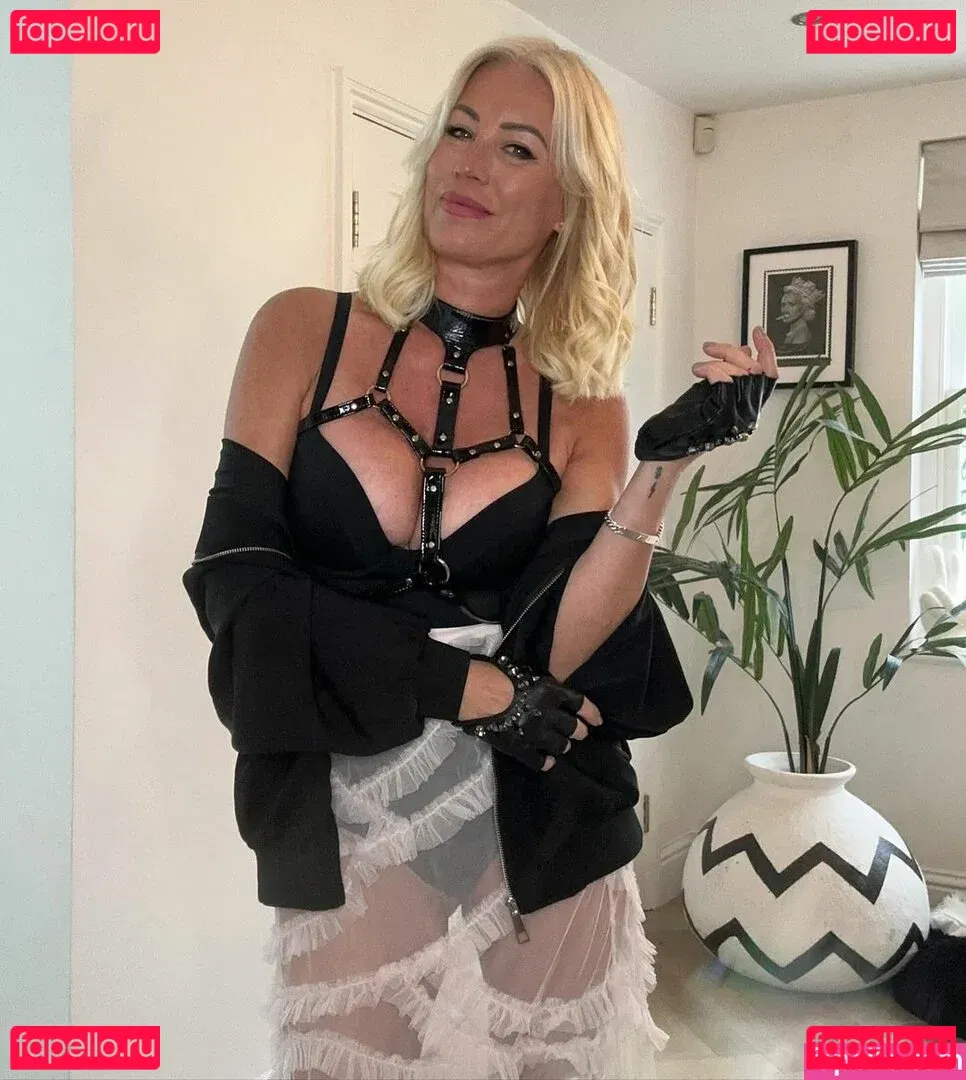 Denise Van Outen Onlyfans Photo Gallery 