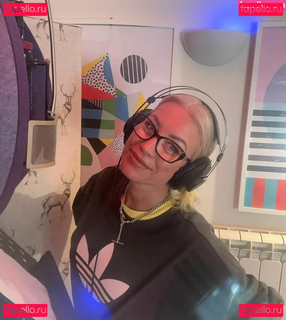 Denise Van Outen Onlyfans Photo Gallery 