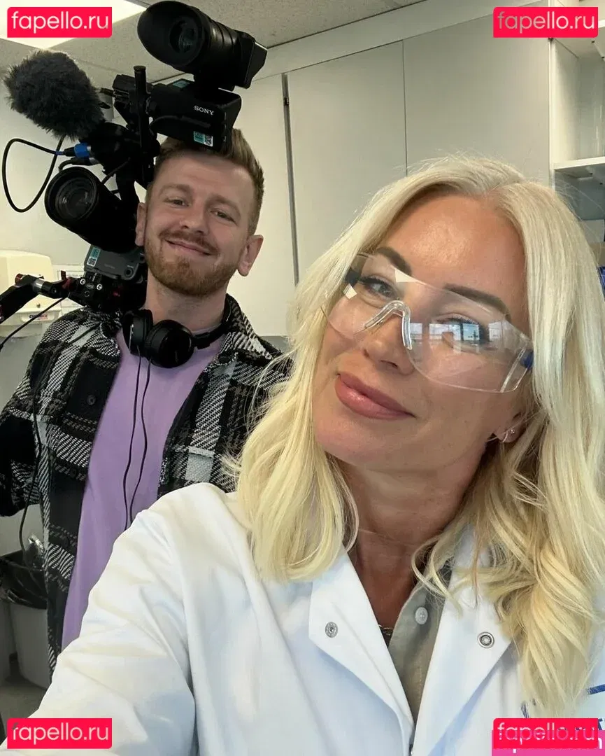 Denise Van Outen Onlyfans Photo Gallery 