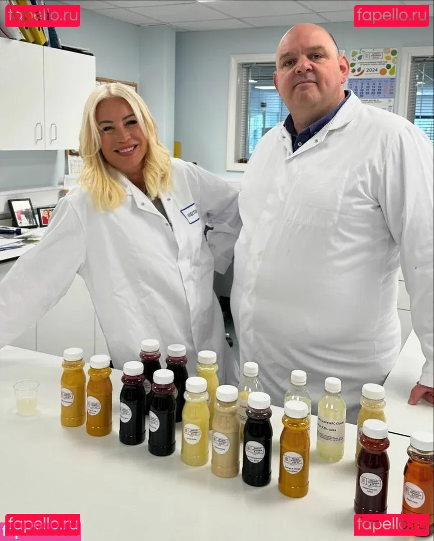 Denise Van Outen Onlyfans Photo Gallery 