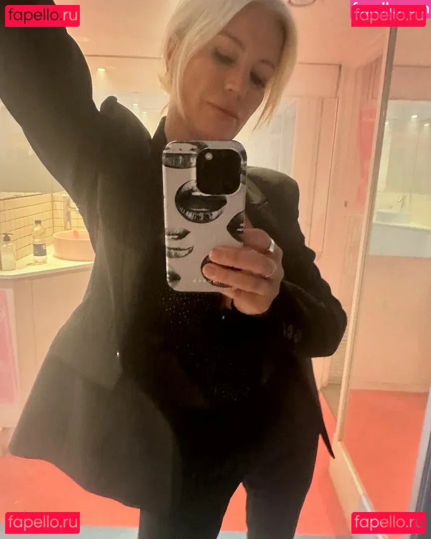 Denise Van Outen Onlyfans Photo Gallery 