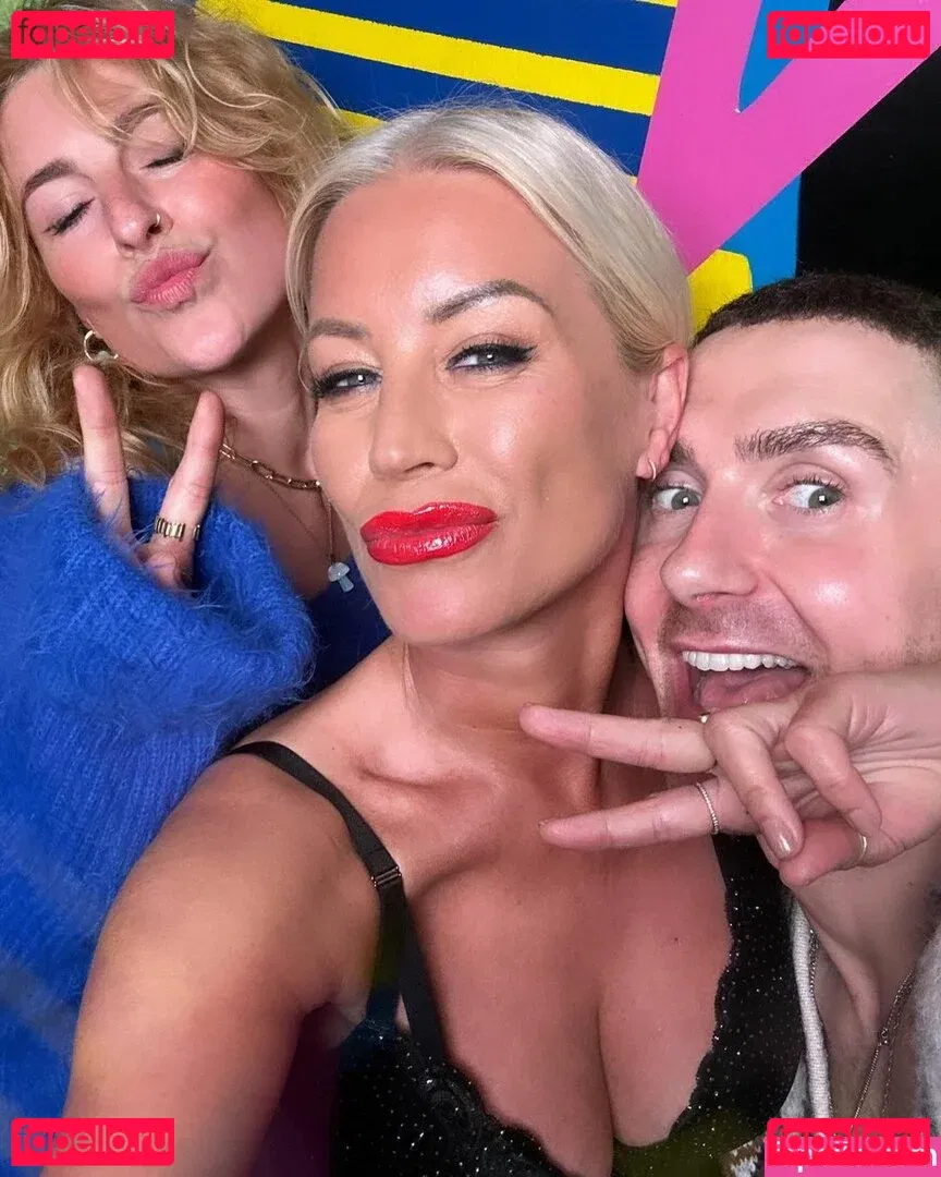 Denise Van Outen Onlyfans Photo Gallery 