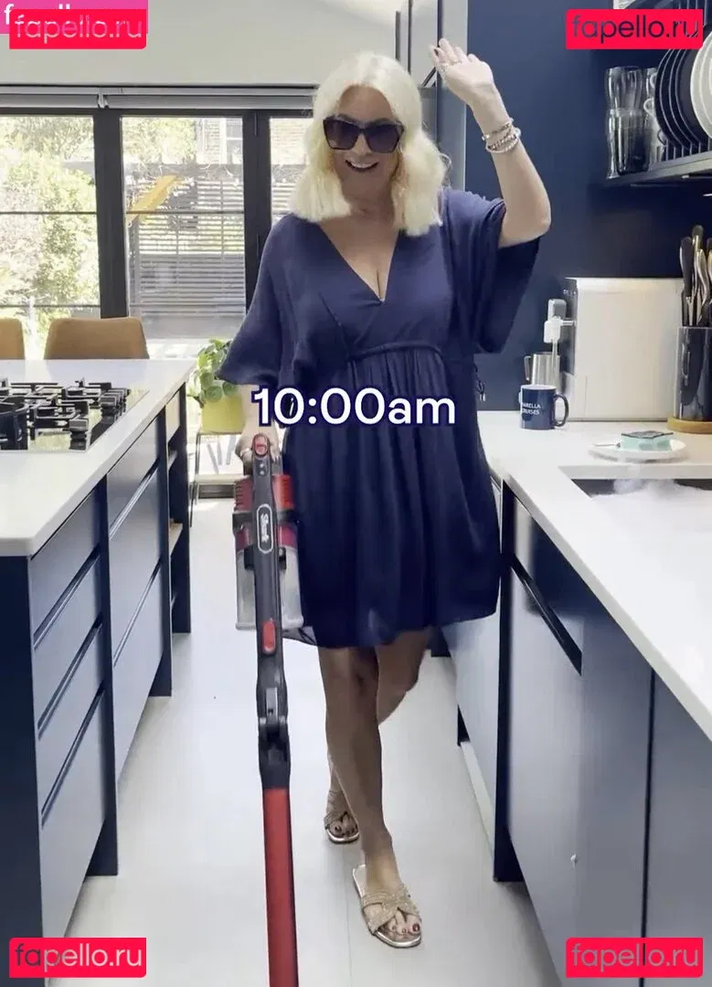 Denise Van Outen Onlyfans Photo Gallery 