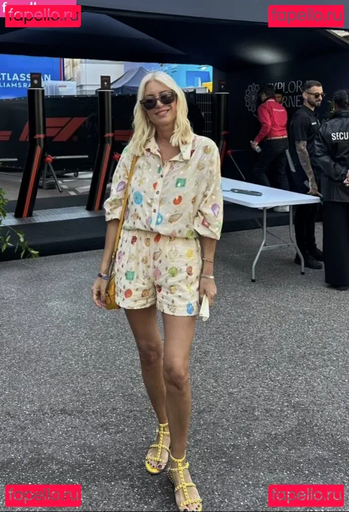 Denise Van Outen Onlyfans Photo Gallery 