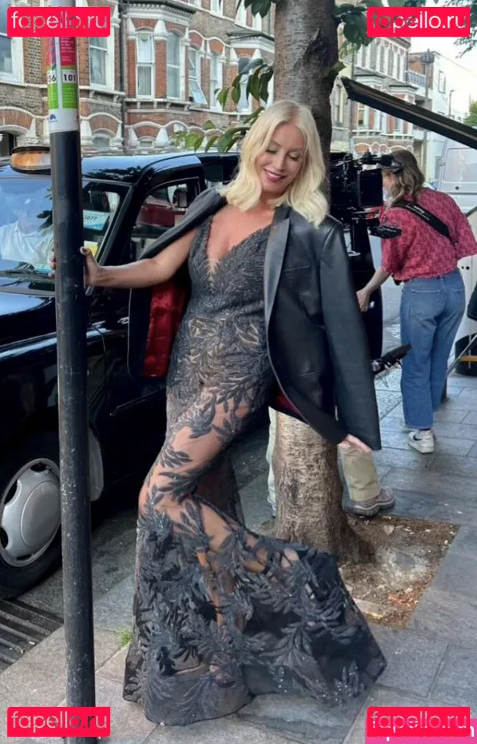 Denise Van Outen Onlyfans Photo Gallery 
