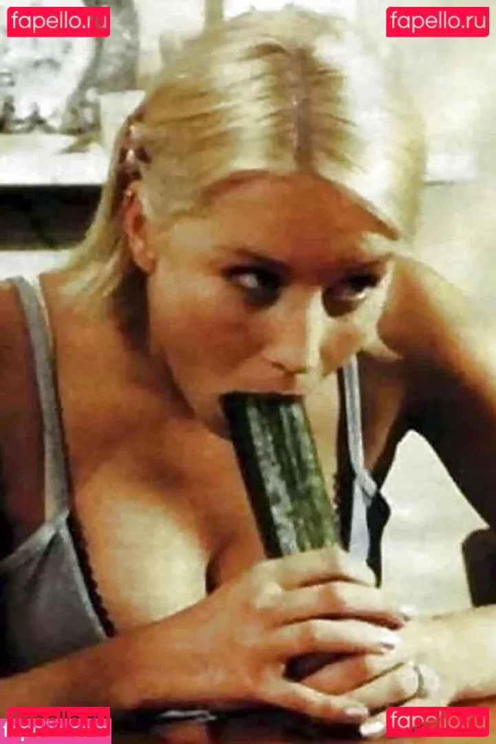 Denise Van Outen Onlyfans Photo Gallery 