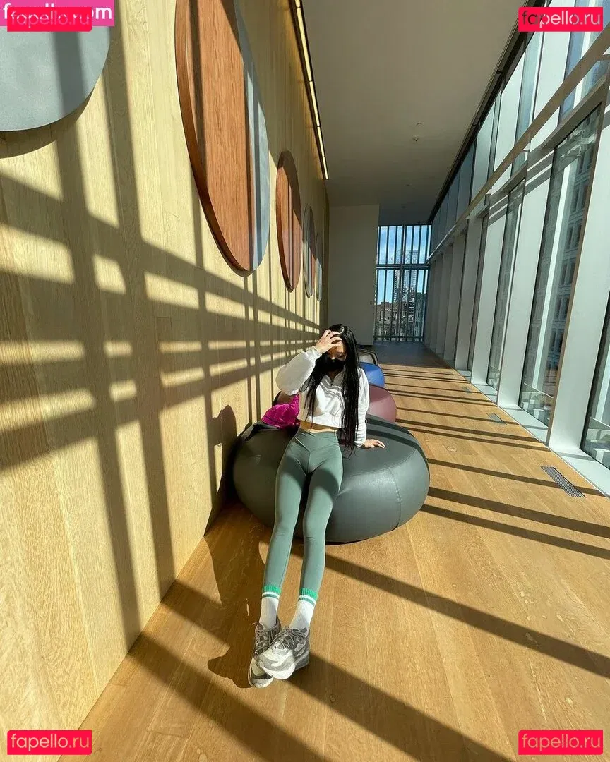 luvxmi Onlyfans Photo Gallery 