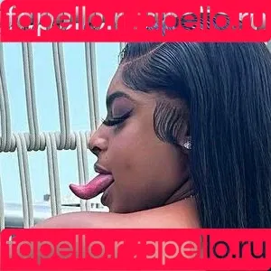 Long Tongue Fetish Onlyfans Photo Gallery 