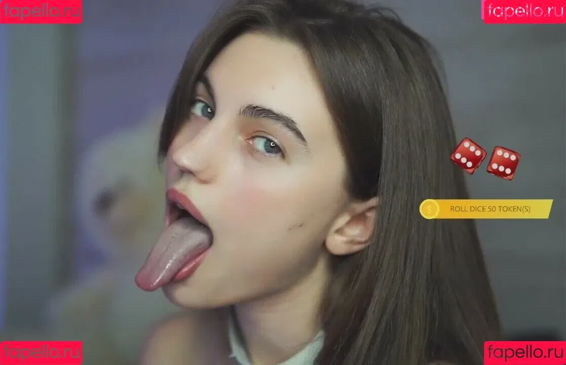 Long Tongue Fetish Onlyfans Photo Gallery 