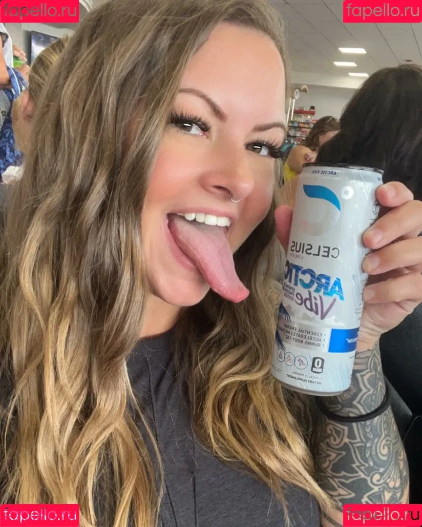 Long Tongue Fetish Onlyfans Photo Gallery 
