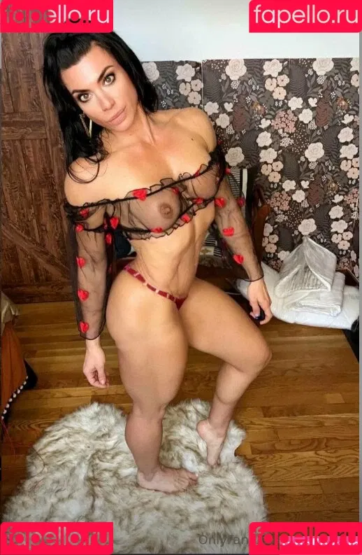 Elena Fox Onlyfans Photo Gallery 
