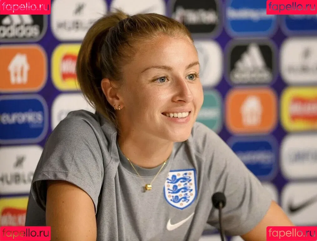 Leah Williamson Onlyfans Photo Gallery 