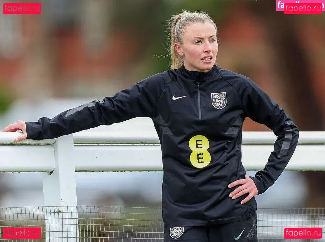 Leah Williamson Onlyfans Photo Gallery 