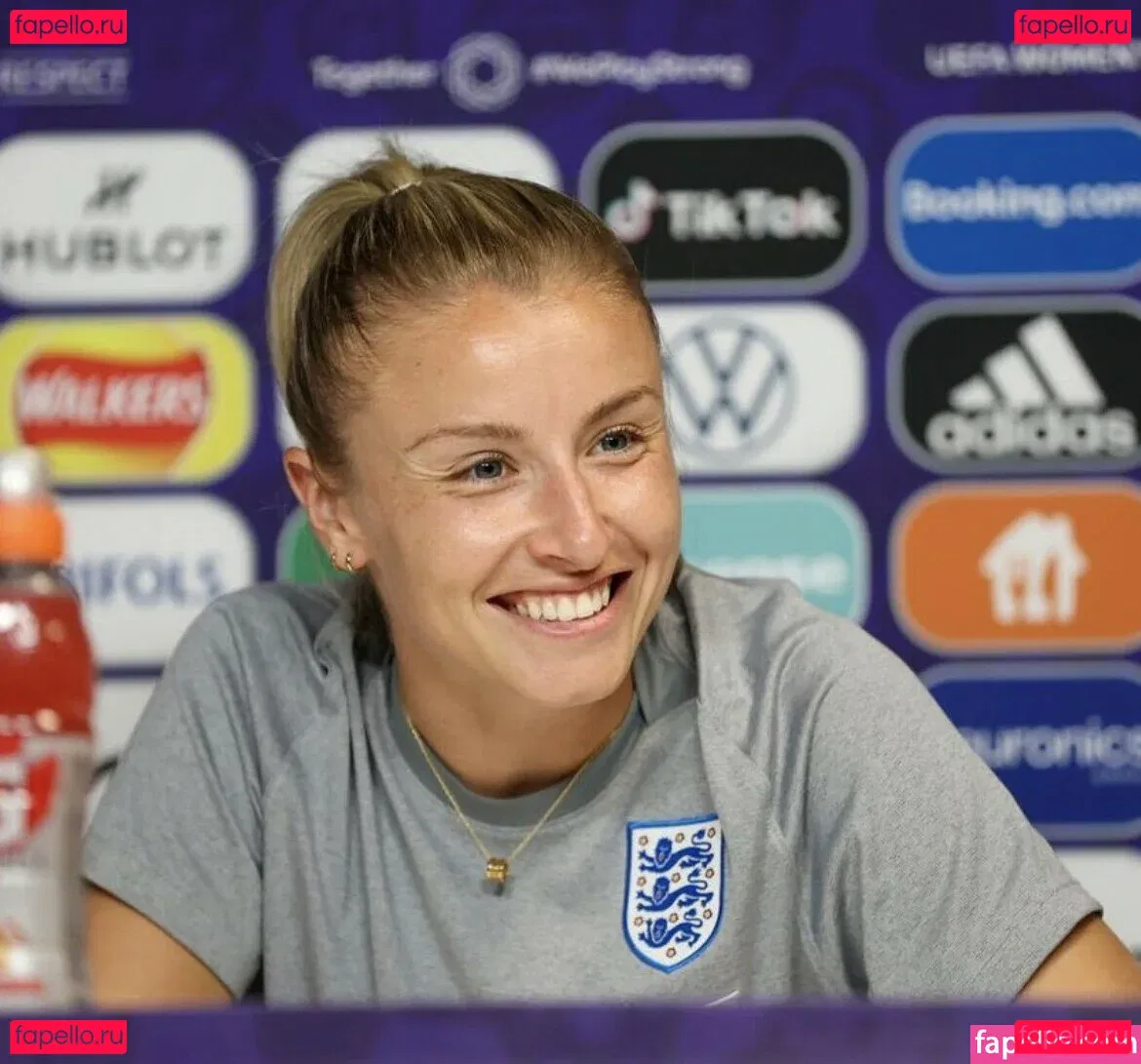 Leah Williamson Onlyfans Photo Gallery 