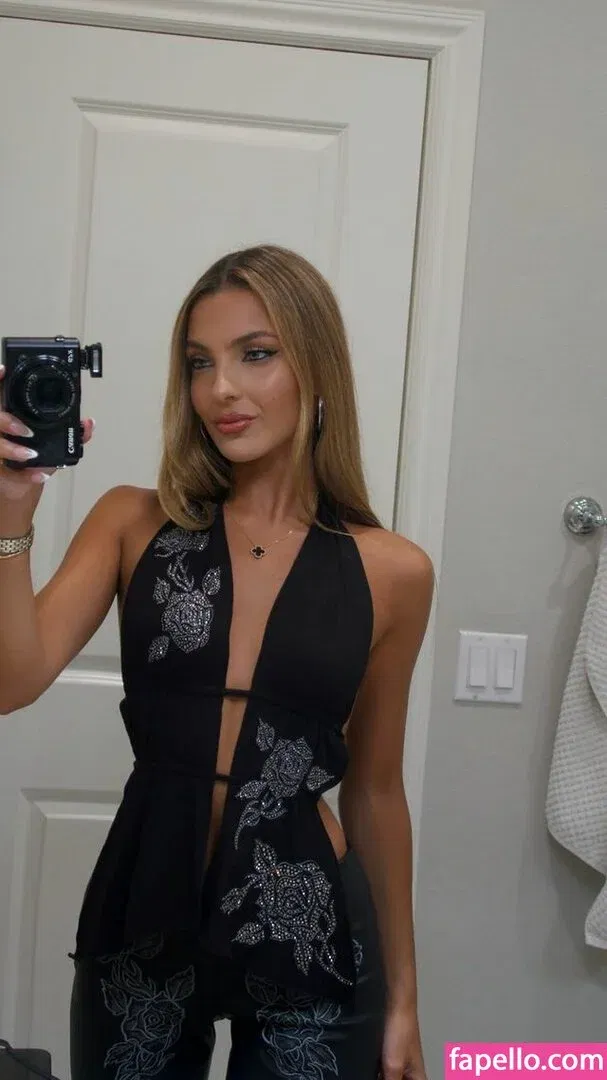 Lexi Brooke Rivera Onlyfans Photo Gallery 