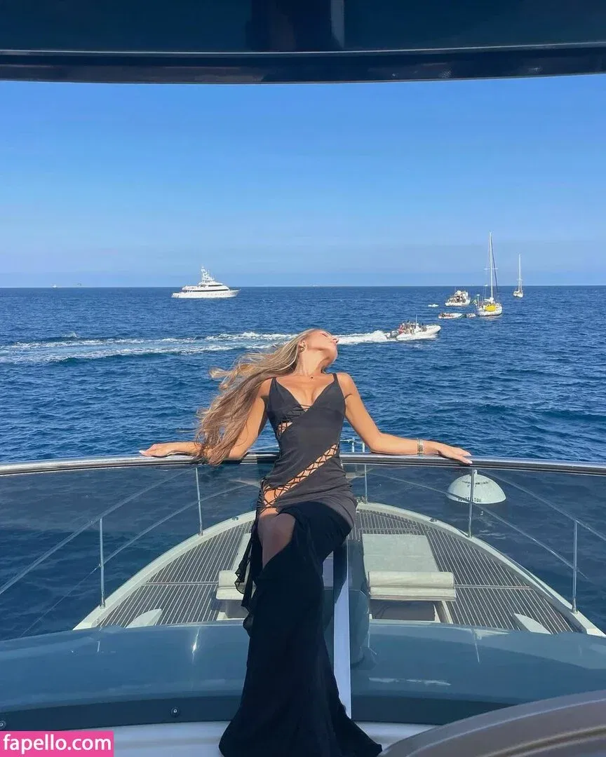 Lexi Brooke Rivera Onlyfans Photo Gallery 