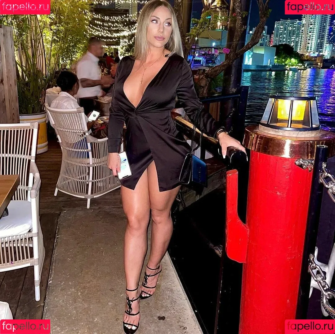 Marine S'Mezz Onlyfans Photo Gallery 