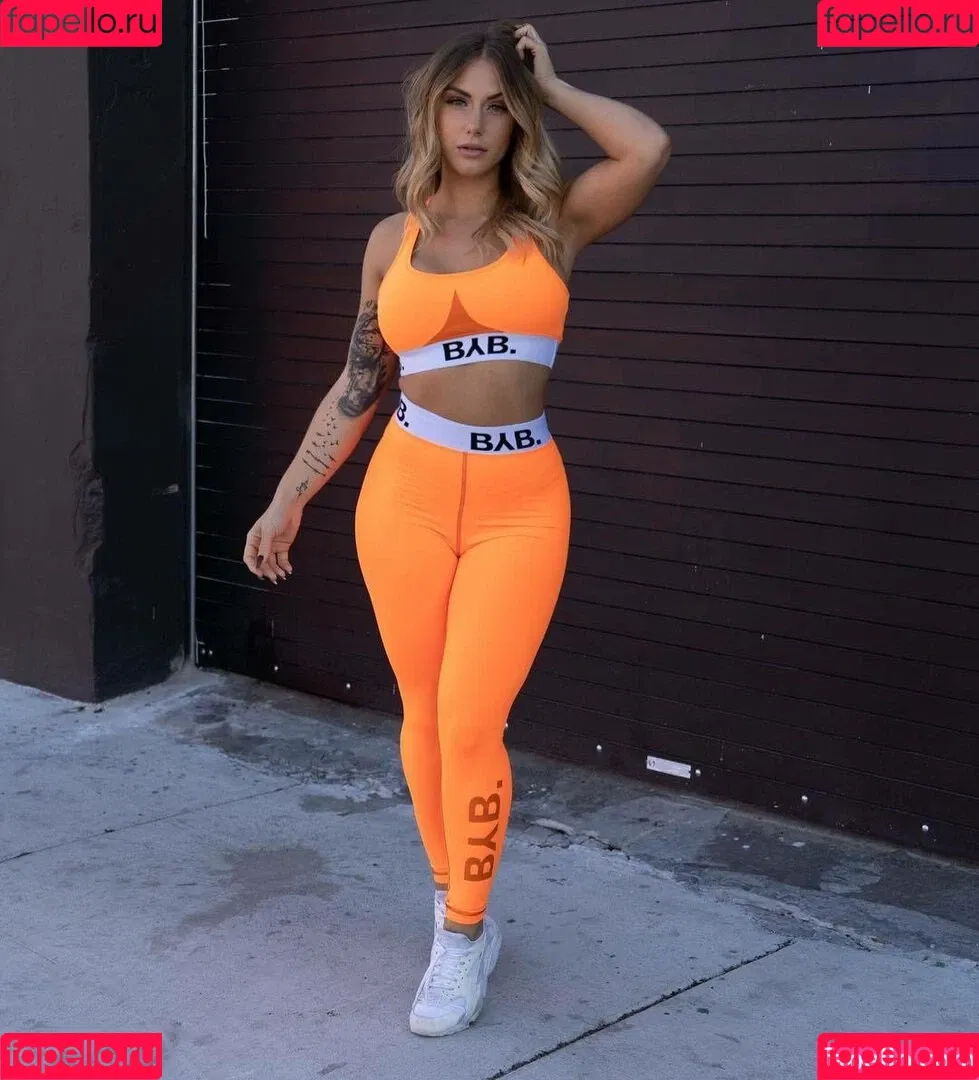 Marine S'Mezz Onlyfans Photo Gallery 