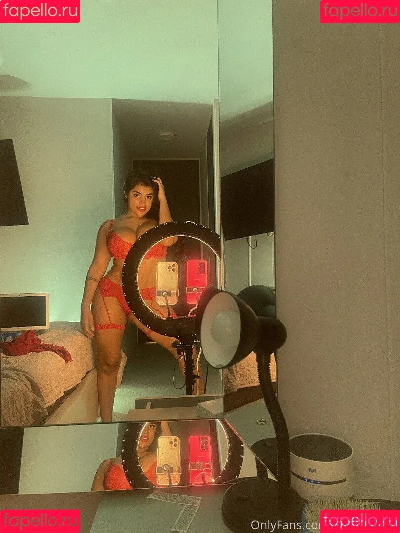 Karentgomez15 Onlyfans Photo Gallery 