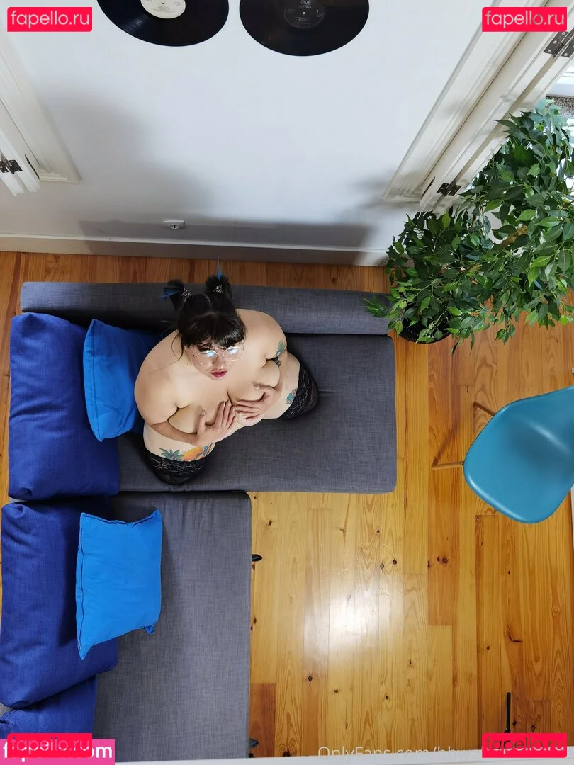 isaluvbbwfree Onlyfans Photo Gallery 