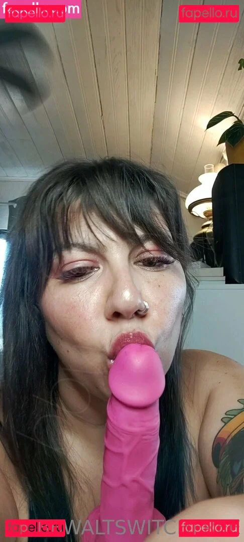 isaluvbbwfree Onlyfans Photo Gallery 