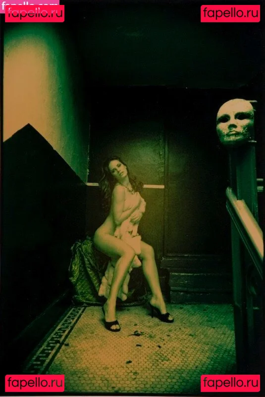 TV Shopping Presenters Onlyfans Photo Gallery 