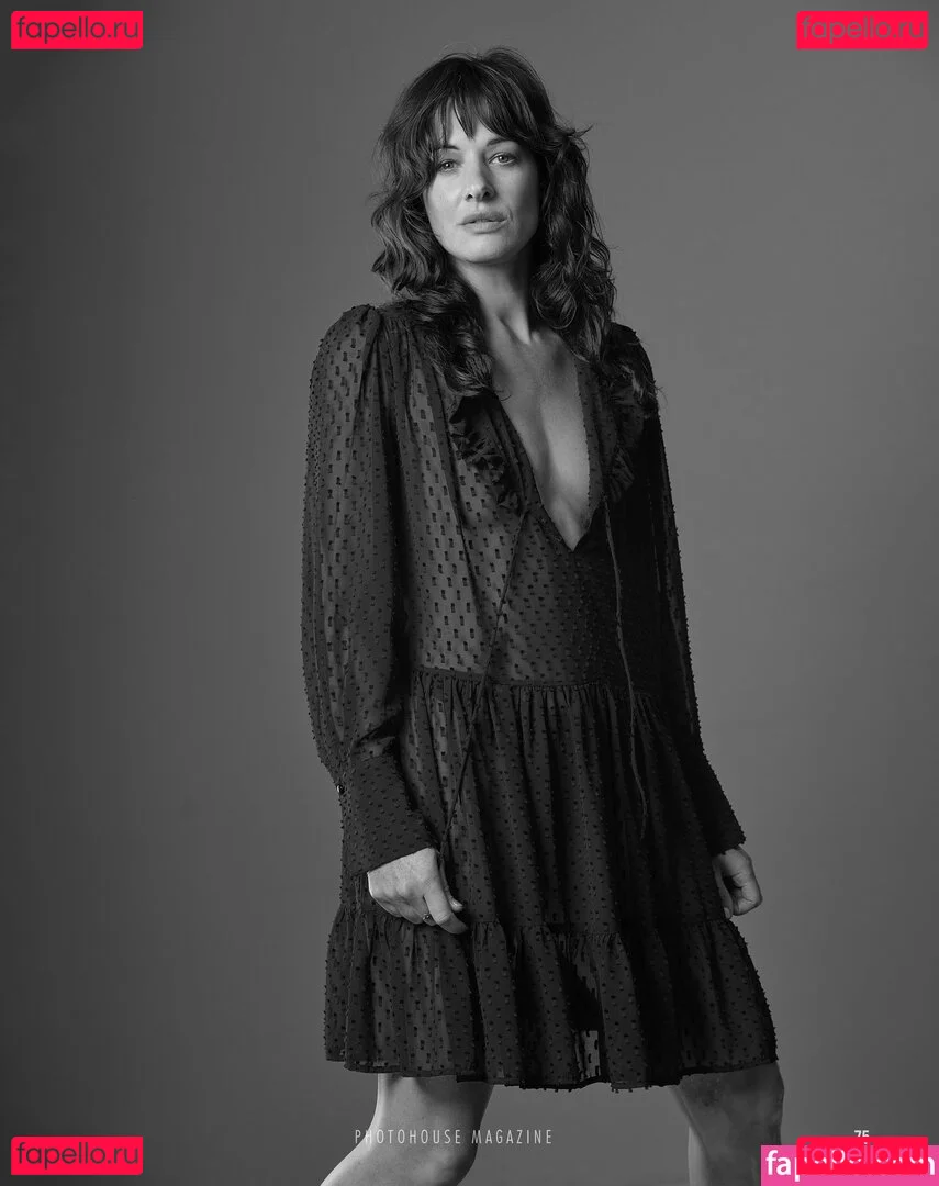 TV Shopping Presenters Onlyfans Photo Gallery 