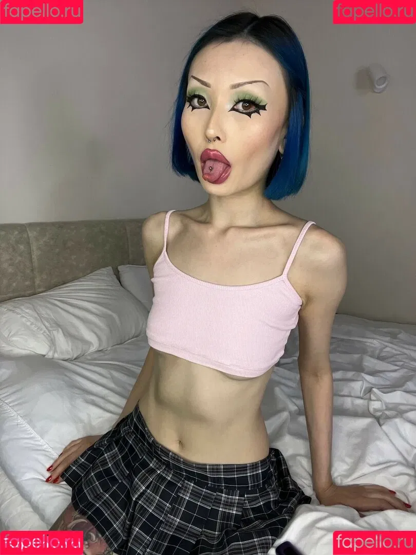 mikukandee Onlyfans Photo Gallery 