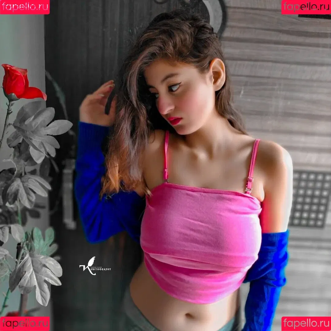 Priya Maggo Onlyfans Photo Gallery 
