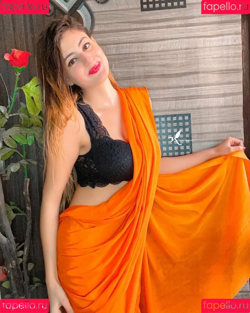 Priya Maggo Onlyfans Photo Gallery 