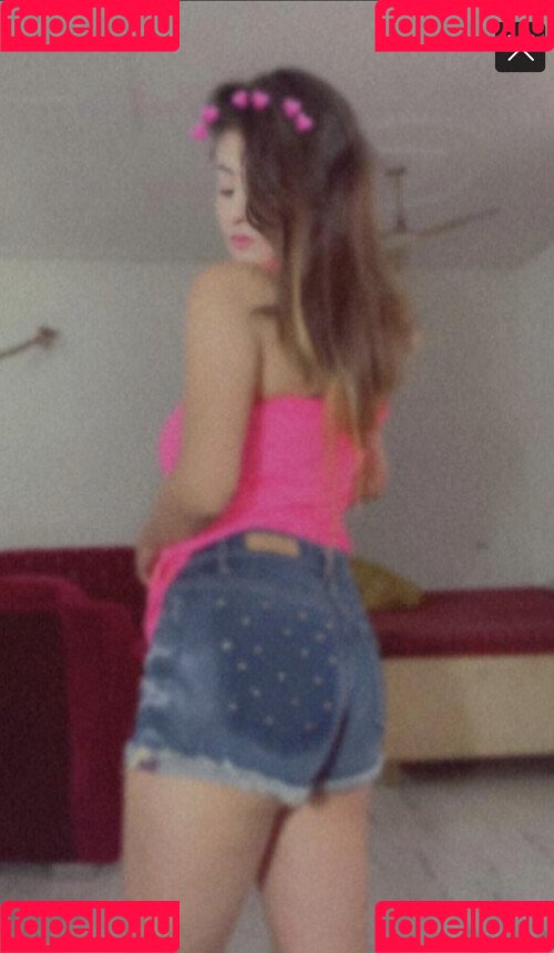 Priya Maggo Onlyfans Photo Gallery 