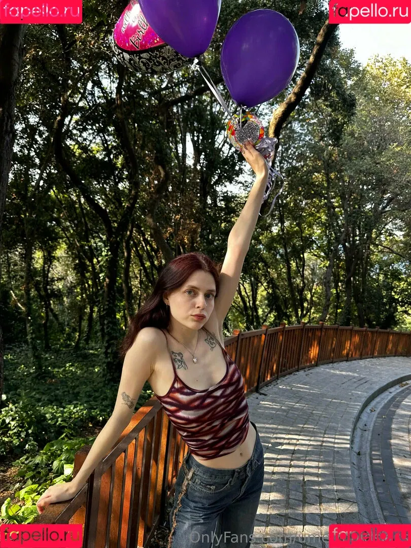 umermaidskiss Onlyfans Photo Gallery 