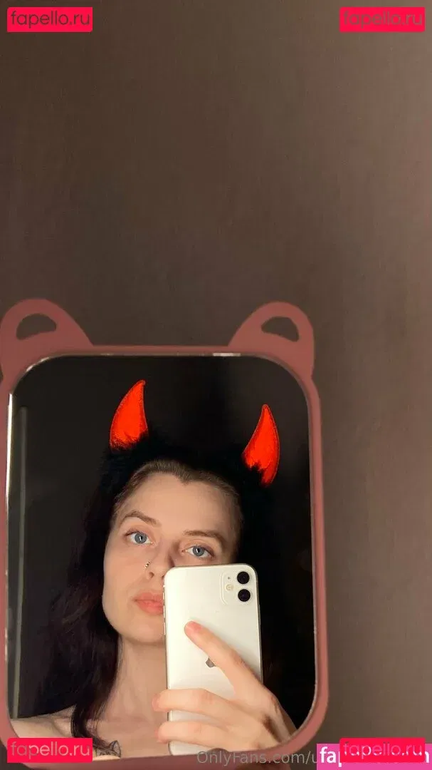 umermaidskiss Onlyfans Photo Gallery 