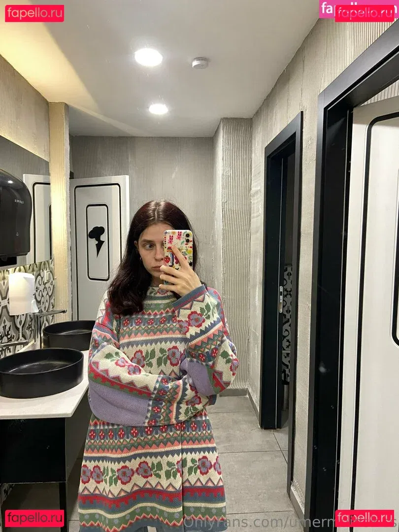 umermaidskiss Onlyfans Photo Gallery 