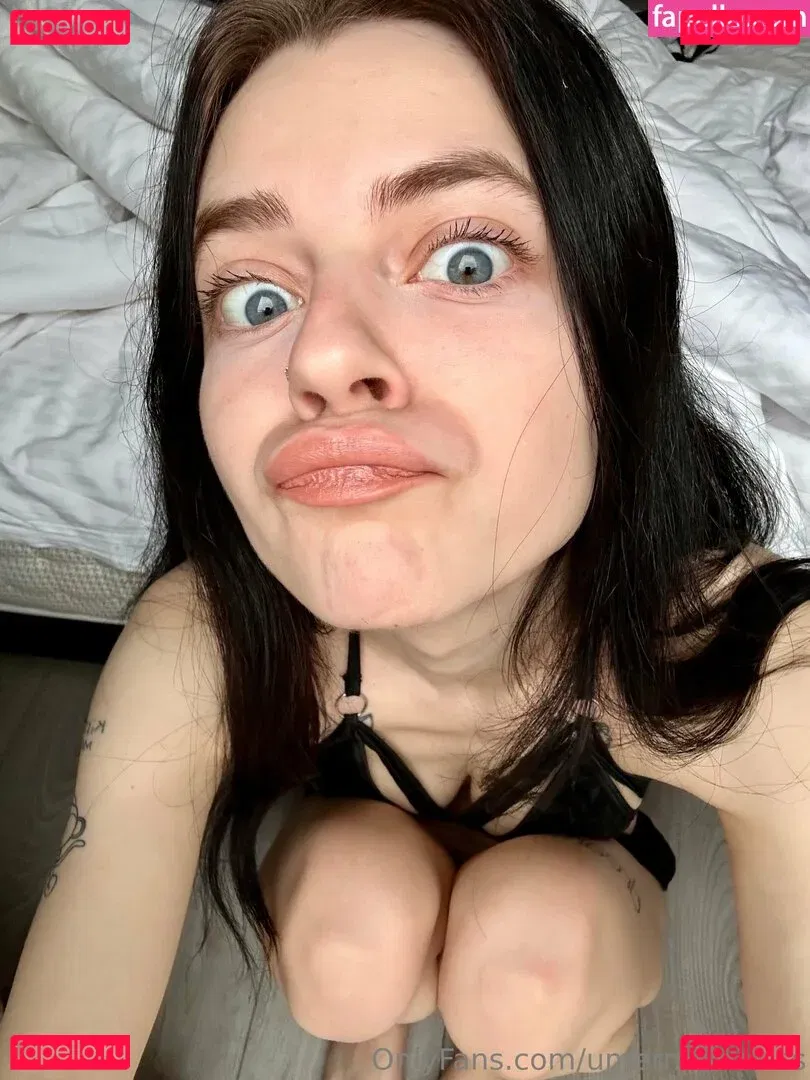 umermaidskiss Onlyfans Photo Gallery 