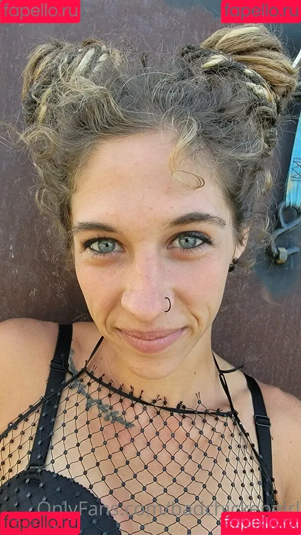 BadChickenGirl Onlyfans Photo Gallery 