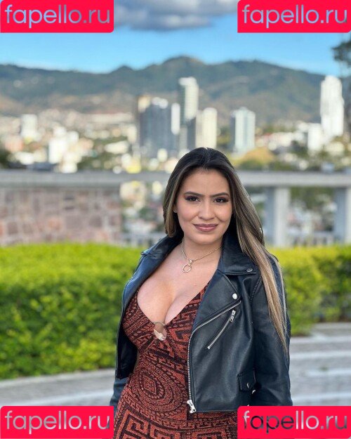 Alejandra Rubio Onlyfans Photo Gallery 