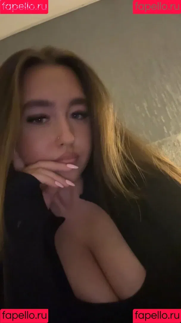 Poppy R Onlyfans Photo Gallery 