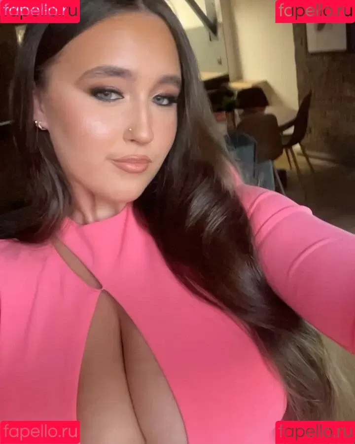 Poppy R Onlyfans Photo Gallery 