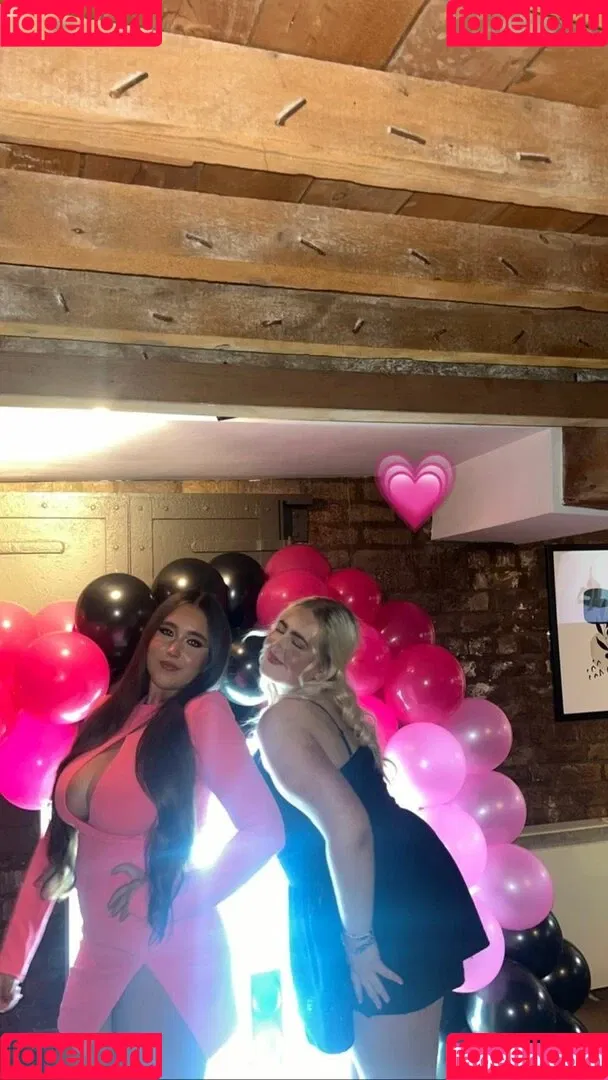 Poppy R Onlyfans Photo Gallery 