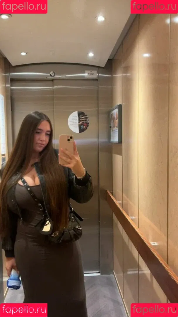 Poppy R Onlyfans Photo Gallery 