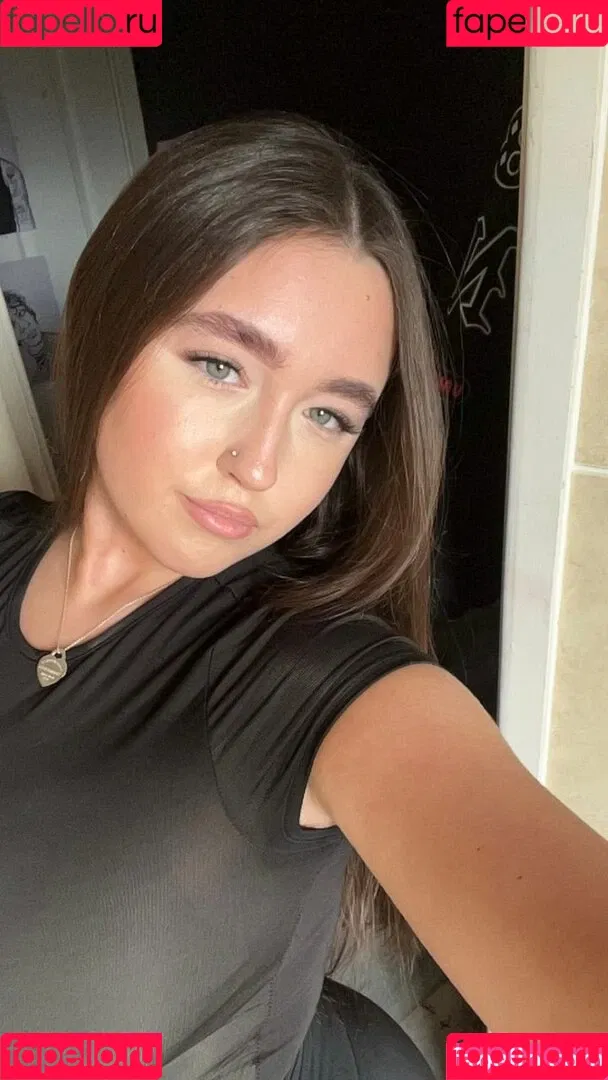 Poppy R Onlyfans Photo Gallery 