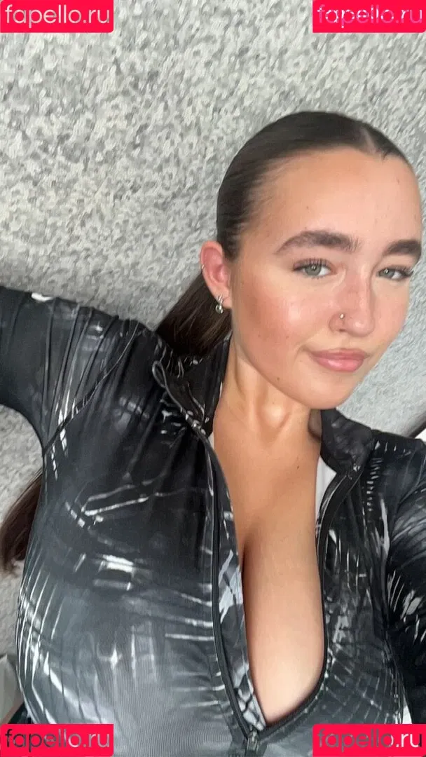 Poppy R Onlyfans Photo Gallery 